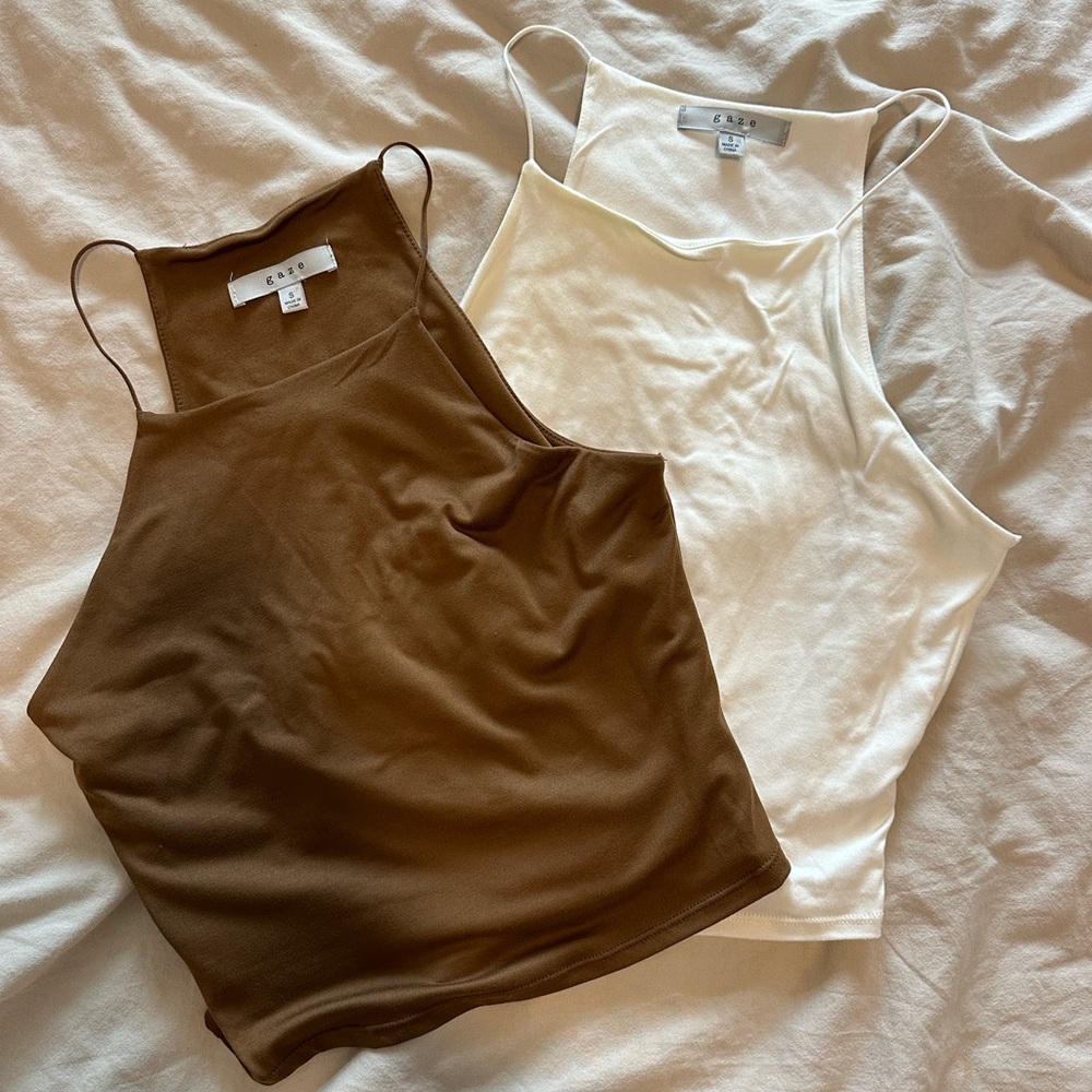 NWOT set of 2 high neck cropped tanks from gaze size small